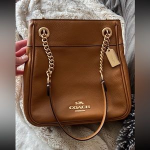 Brand new with tags Coach Cammie Chain Bucket Bag in the shade Penny